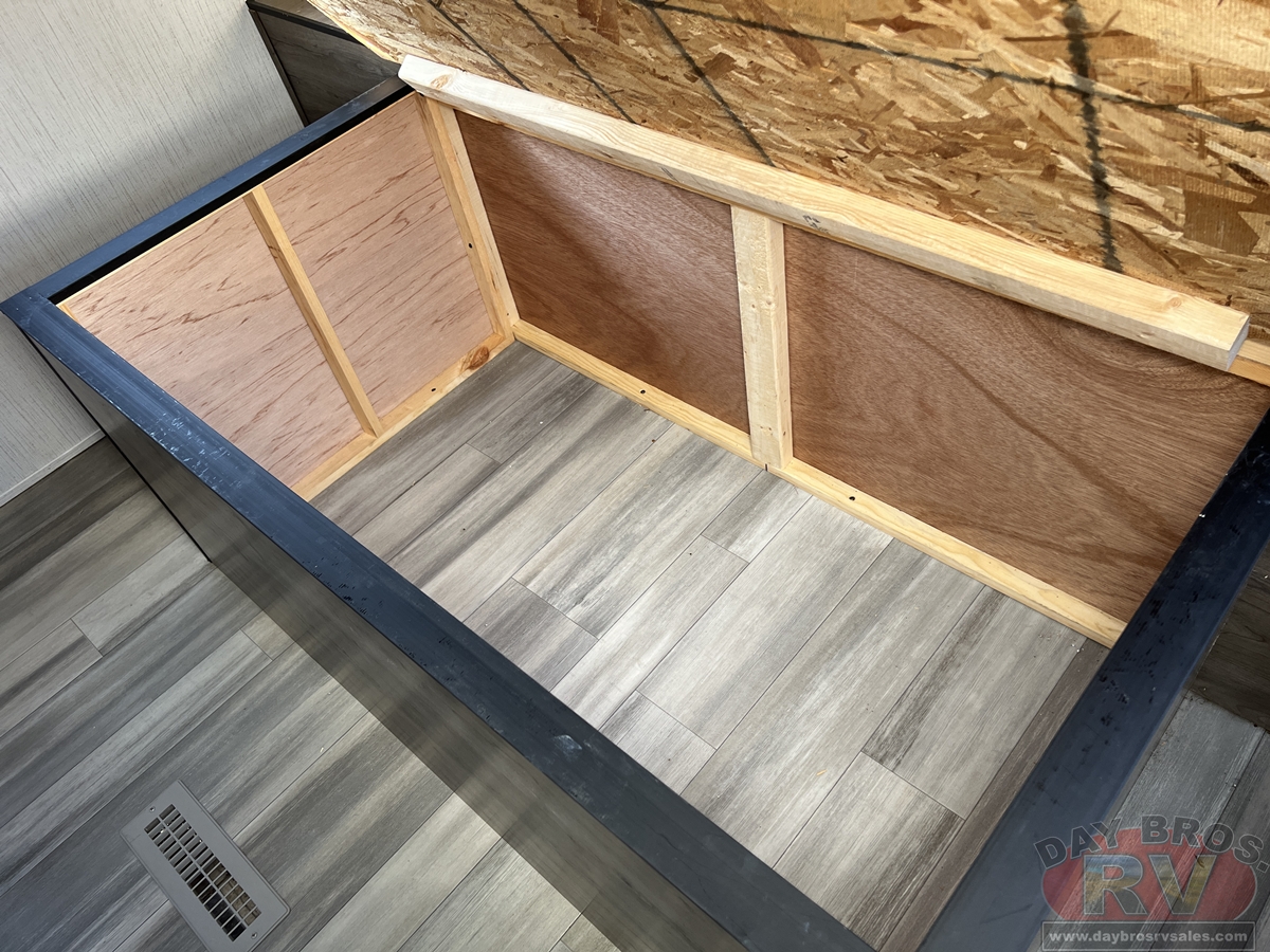 2021 Heartland Pioneer Travel Trailer