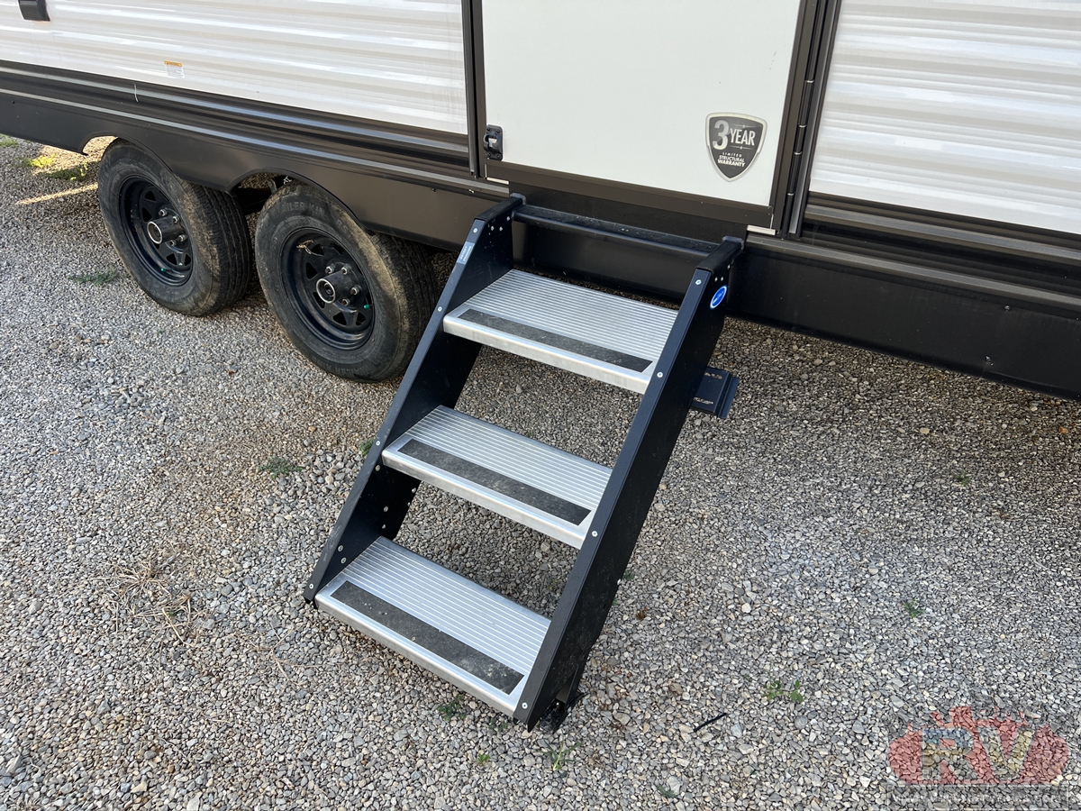 2021 Heartland Pioneer Travel Trailer