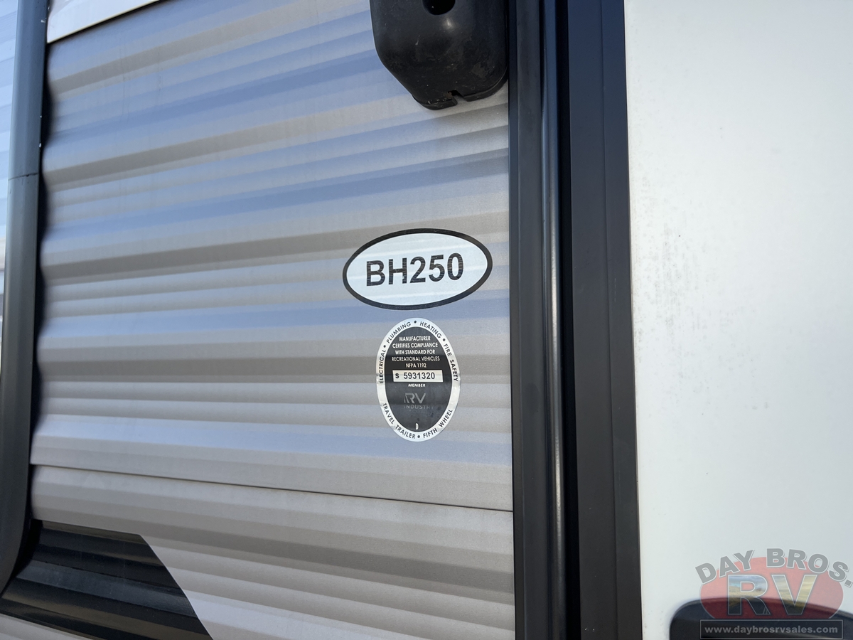 2021 Heartland Pioneer Travel Trailer