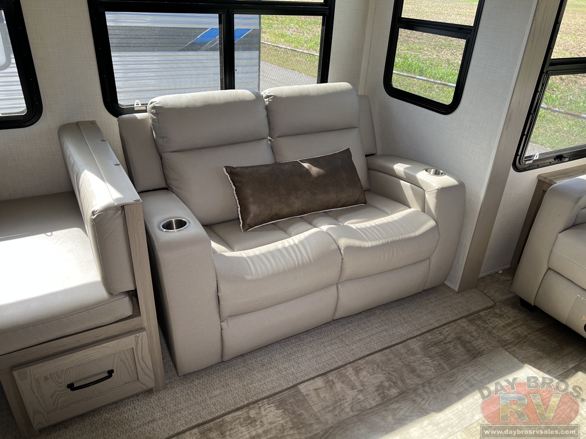 2024 Forest River Rockwood Signature Travel Trailers 8337RL Travel Trailer