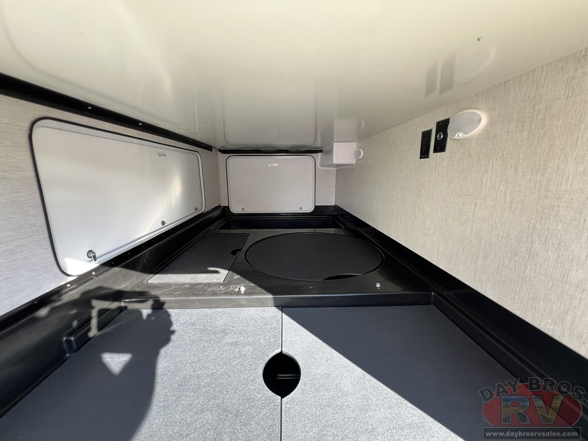 2024 Thor Motor Coach Four Winds Motorhome