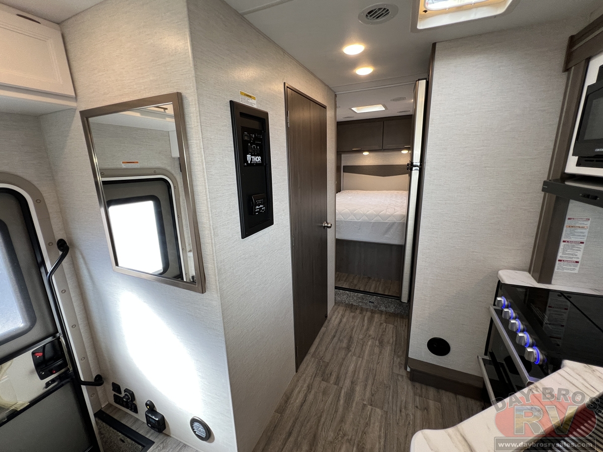 2024 Thor Motor Coach Four Winds Motorhome