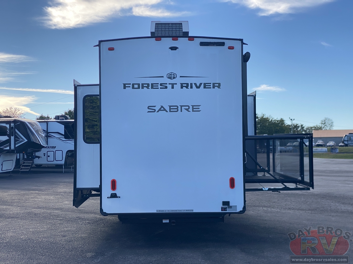 2025 Forest River Sabre 33RLP Fifth Wheel