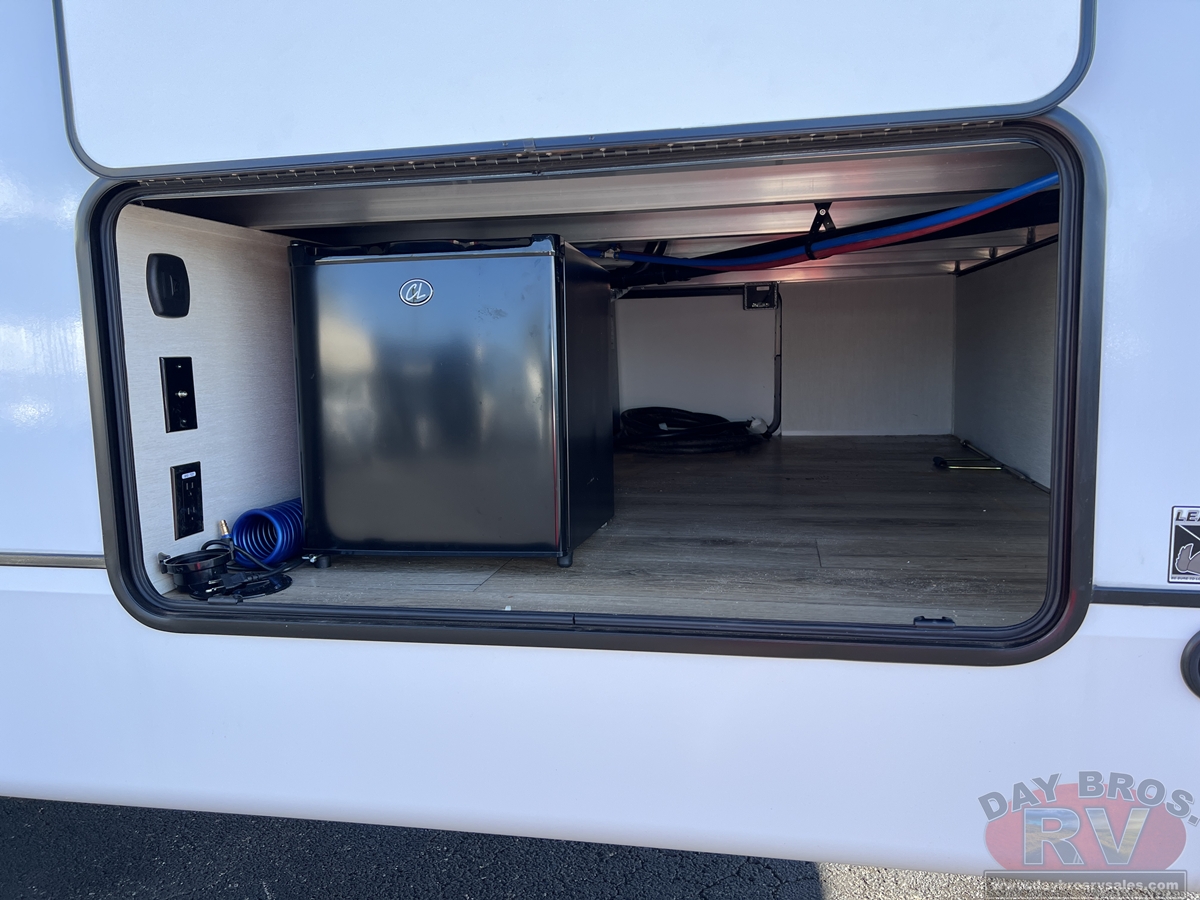 2025 Forest River Sabre 33RLP Fifth Wheel