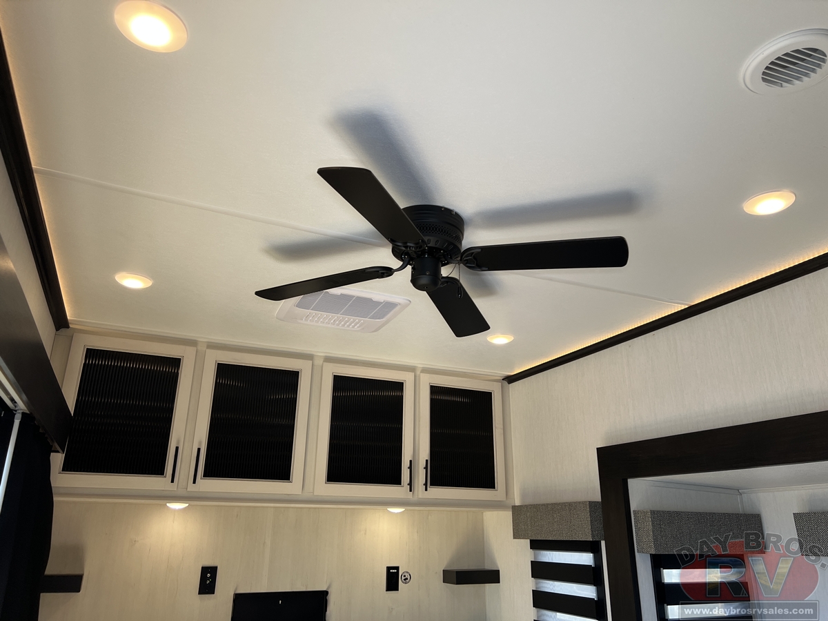 2025 Forest River Sabre 33RLP Fifth Wheel