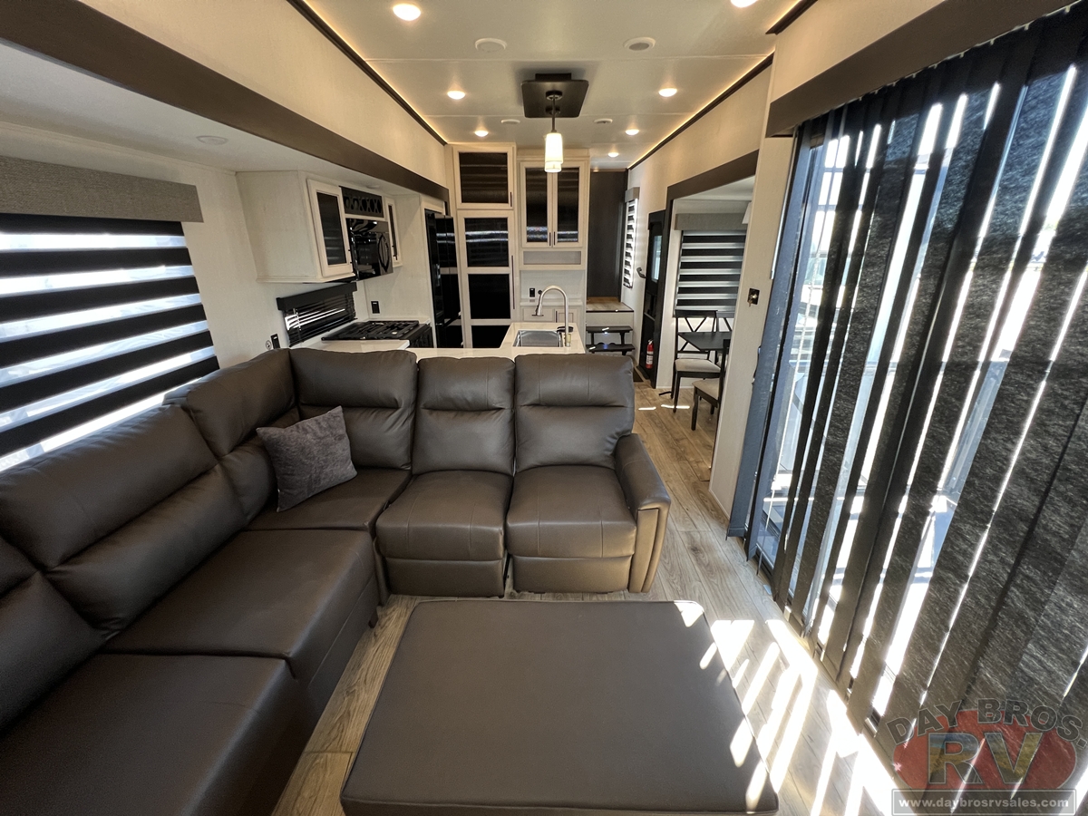 2025 Forest River Sabre 33RLP Fifth Wheel