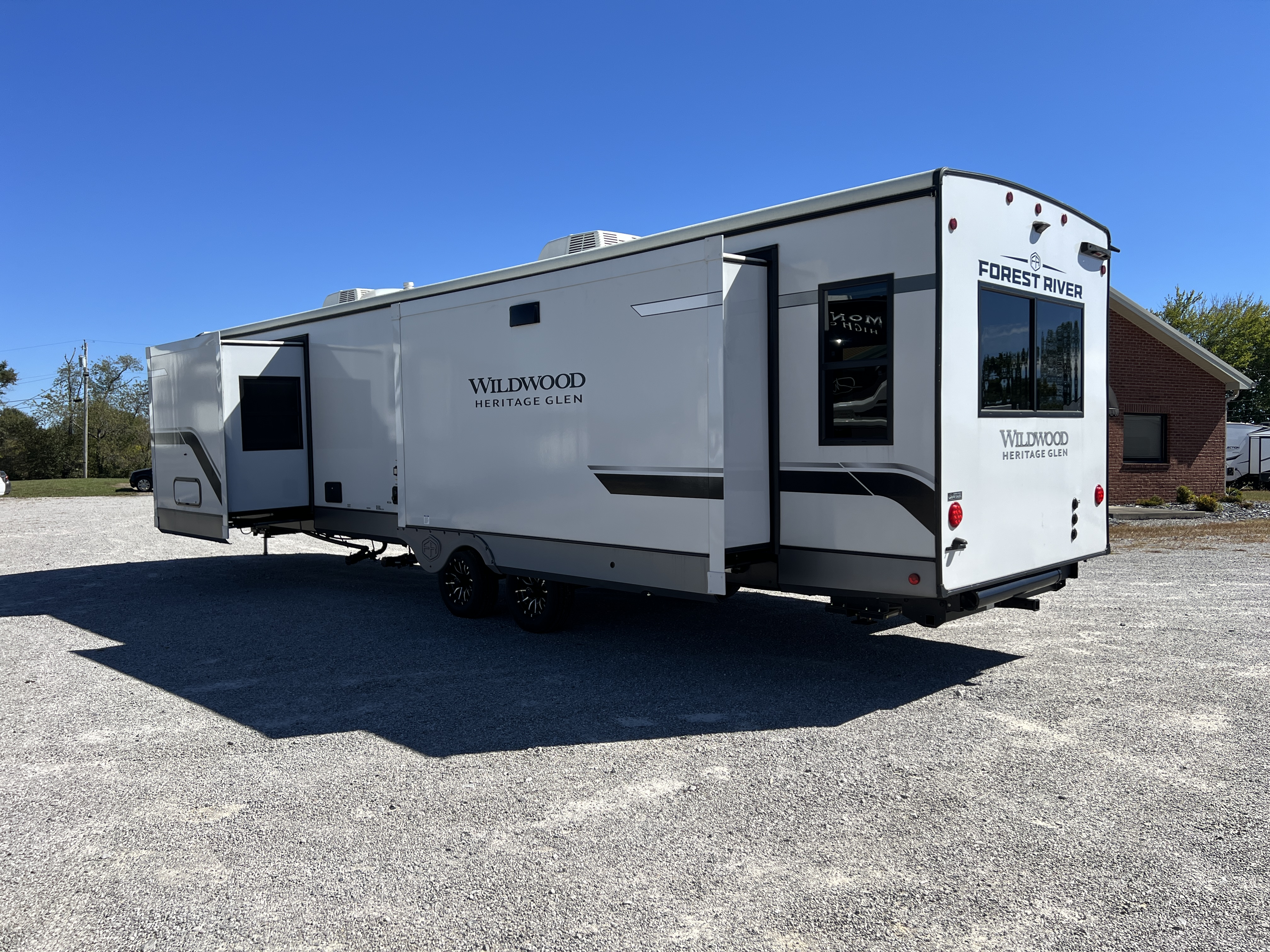 2025 Forest River Wildwood Heritage Glen 308RL Travel Trailer