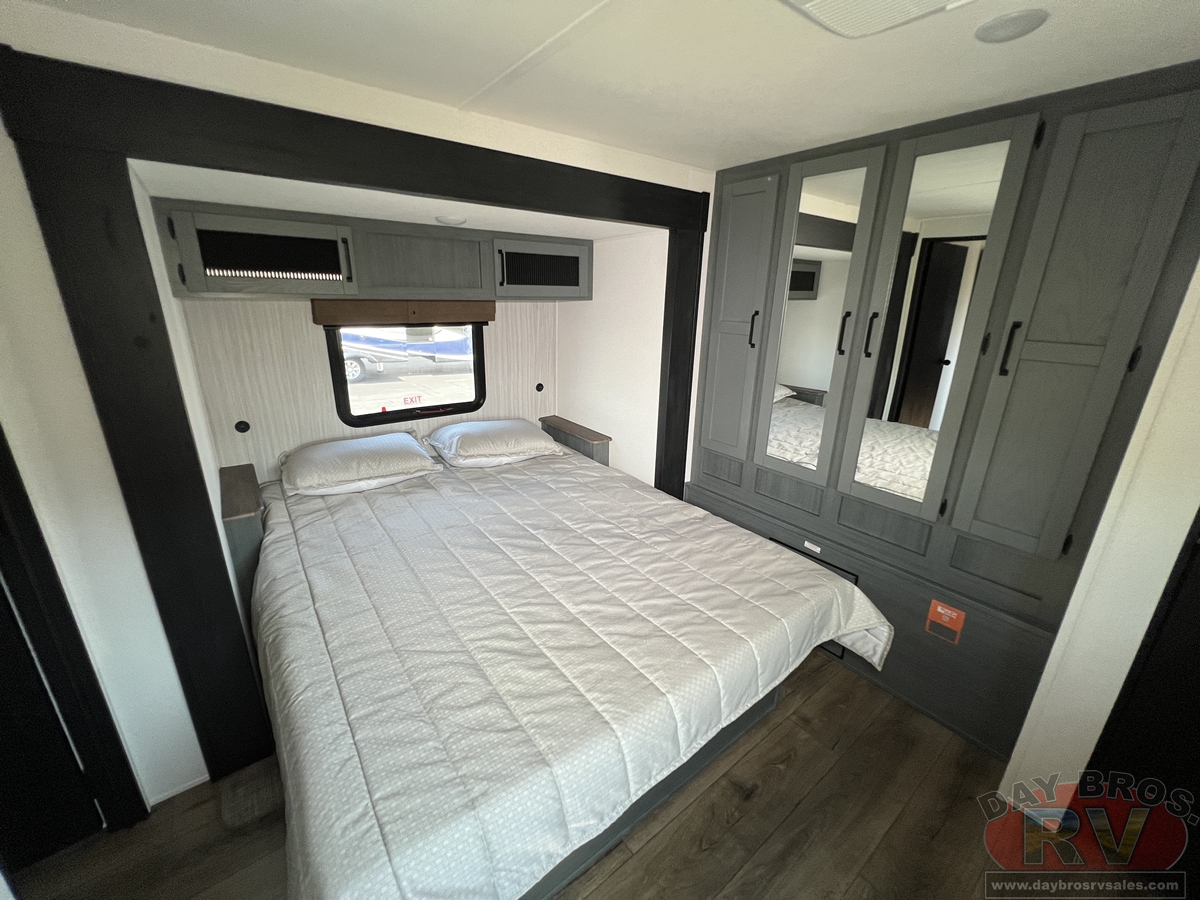 2027 Forest River Puma 32BHFS Travel Trailer