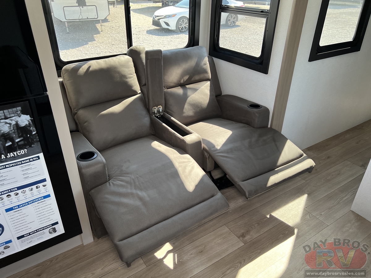 2027 Jayco Jay Feather 23RK Travel Trailer