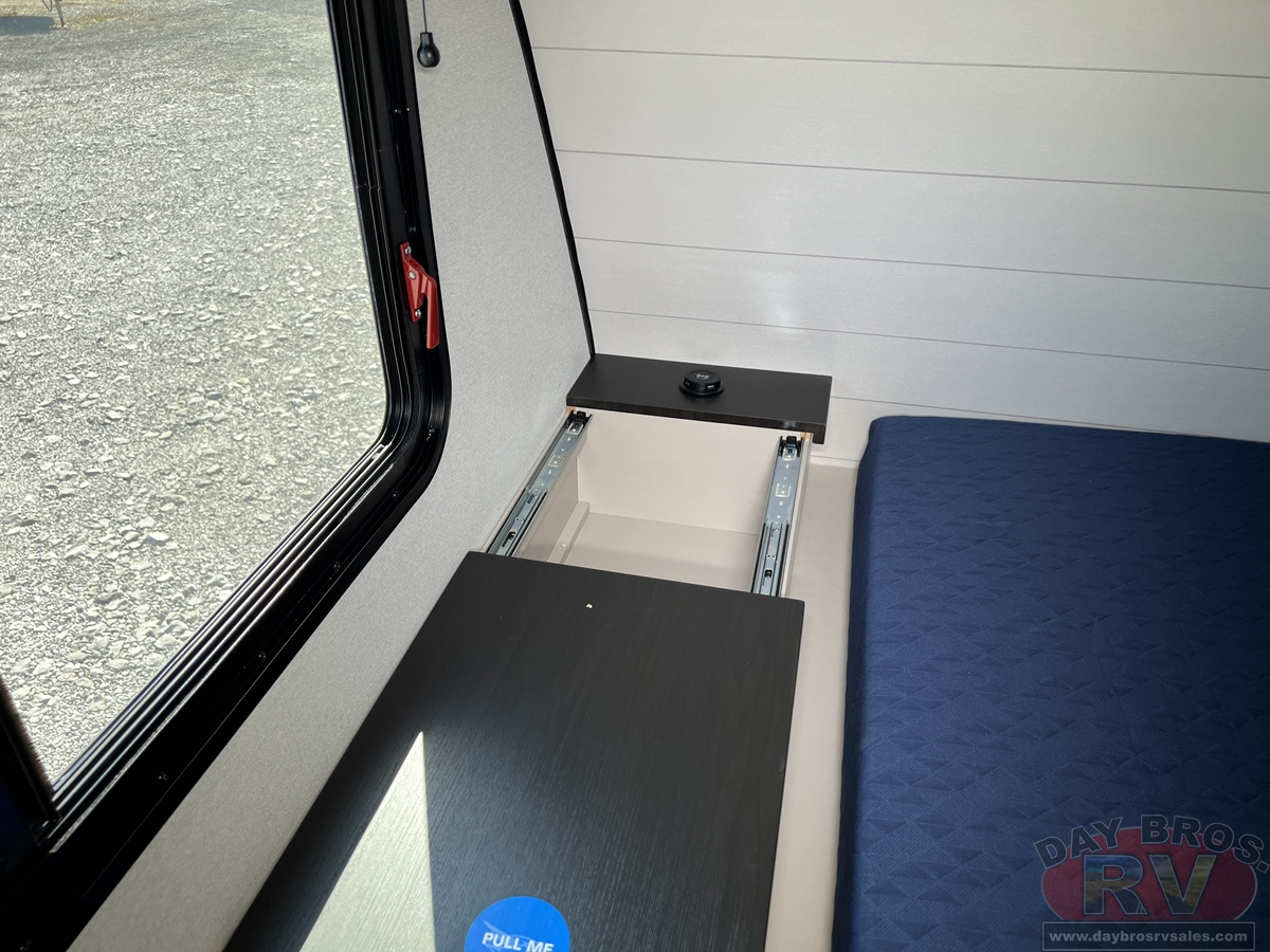 2027 Jayco Jay Feather 23RK Travel Trailer