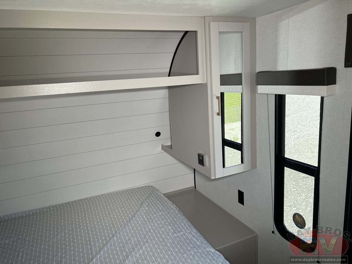 2027 Jayco Jay Flight 262RLS Travel Trailer