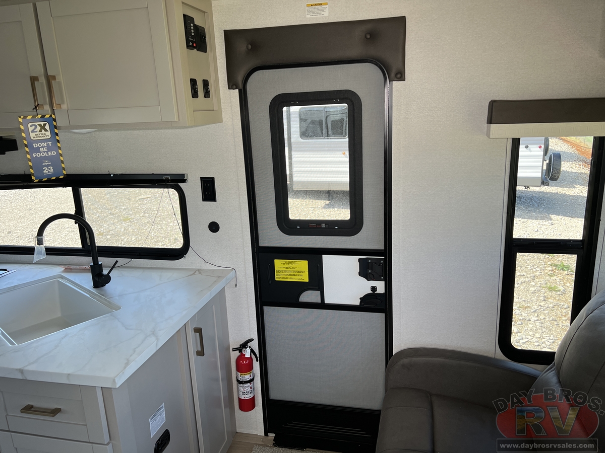 2027 Jayco Jay Flight 262RLS Travel Trailer