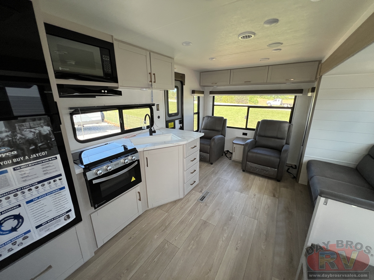 2027 Jayco Jay Flight 262RLS Travel Trailer