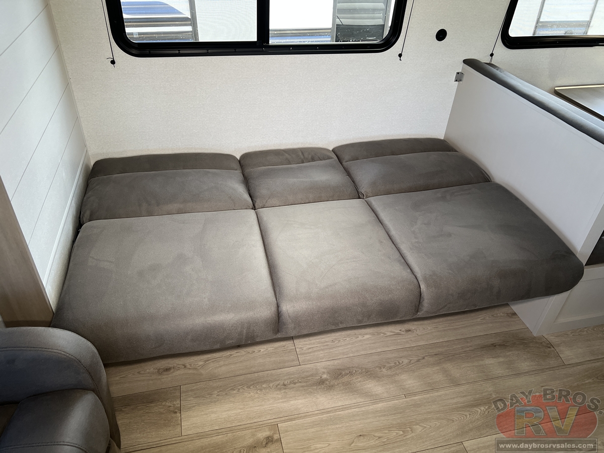 2027 Jayco Jay Flight 262RLS Travel Trailer