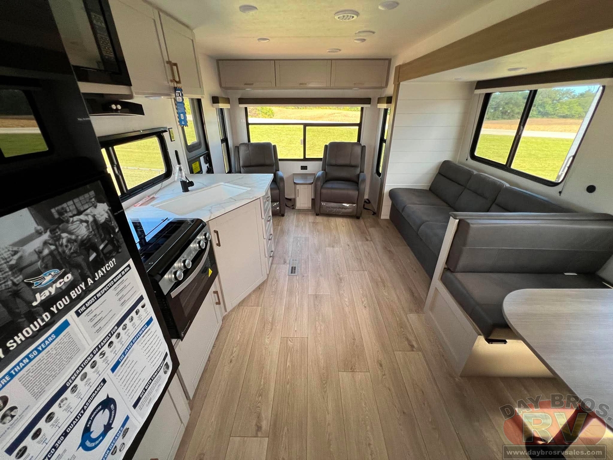 2027 Jayco Jay Flight 262RLS Travel Trailer