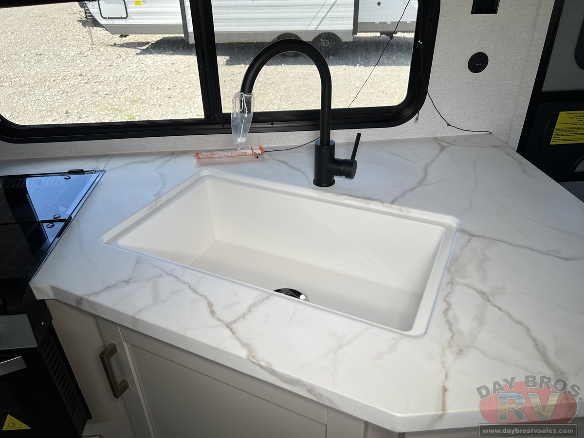 2027 Jayco Jay Flight 262RLS Travel Trailer