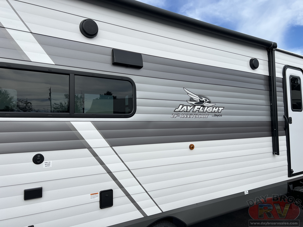 2027 Jayco Jay Flight 262RLS Travel Trailer