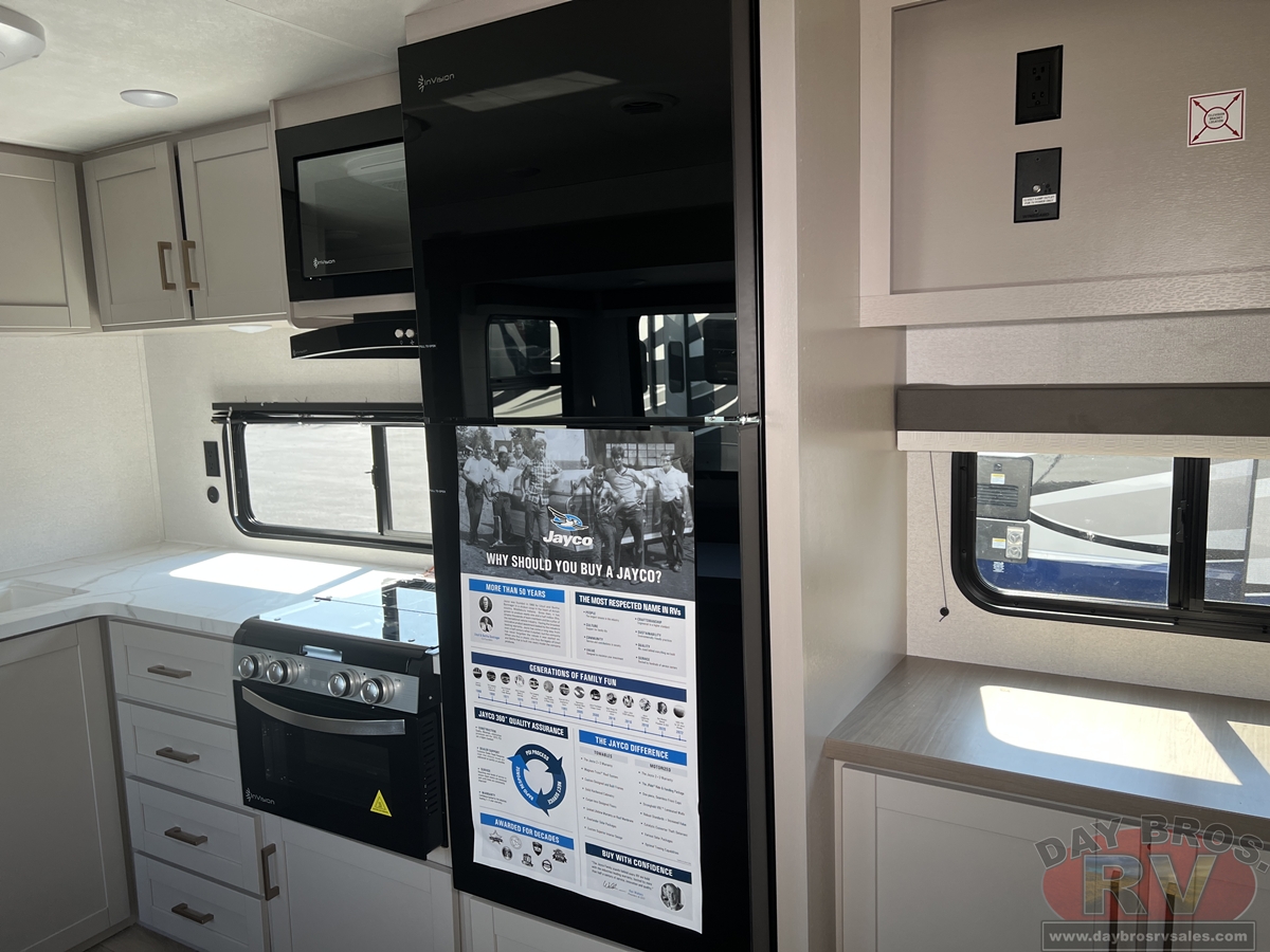 2027 Jayco Jay Flight 335BHS Travel Trailer