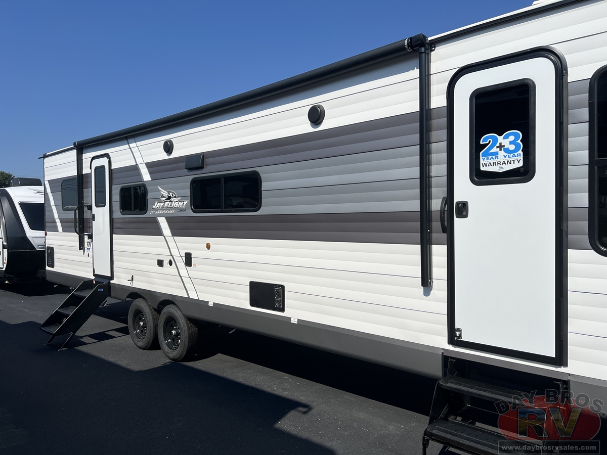 2027 Jayco Jay Flight 335BHS Travel Trailer