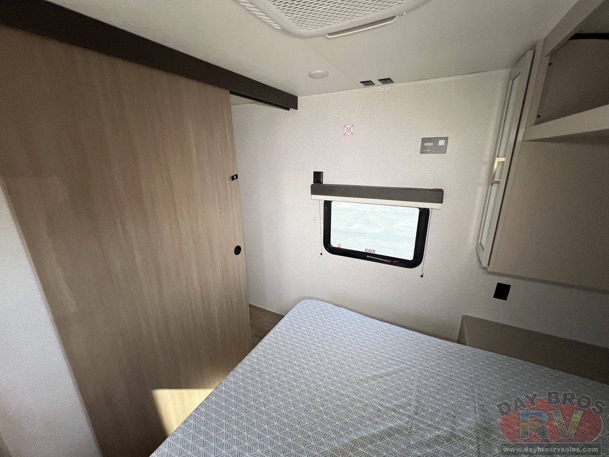 2027 Jayco Jay Flight 335BHS Travel Trailer