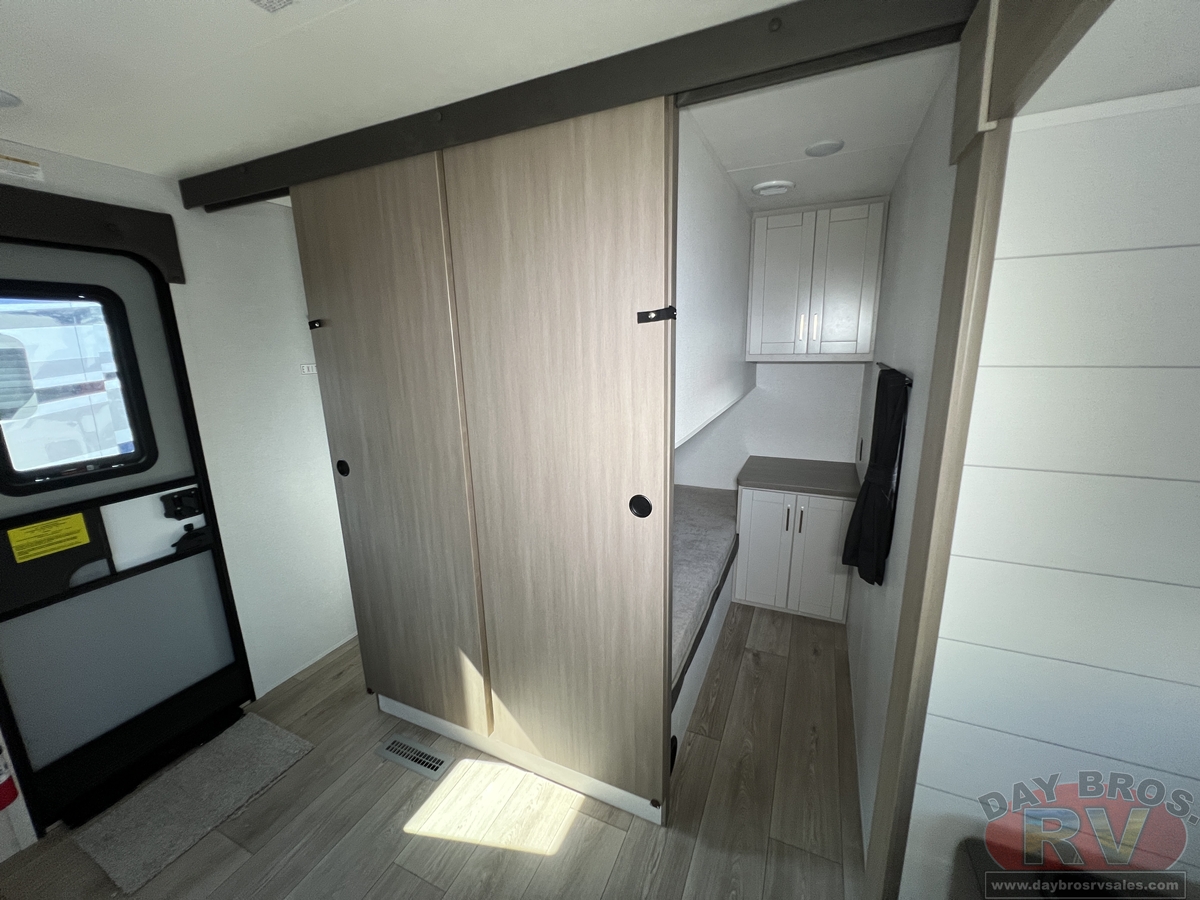 2027 Jayco Jay Flight 335BHS Travel Trailer