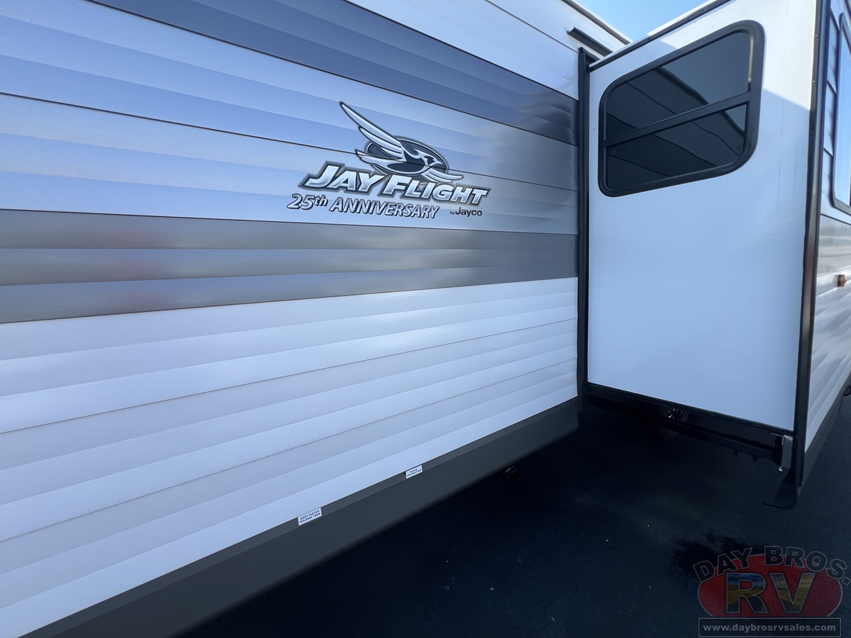 2027 Jayco Jay Flight 335BHS Travel Trailer