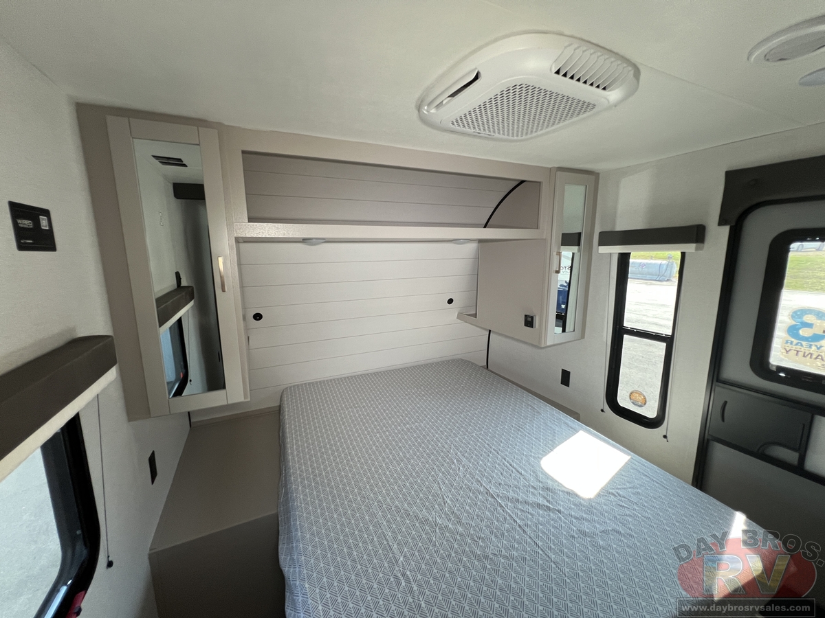 2027 Jayco Jay Flight 335BHS Travel Trailer