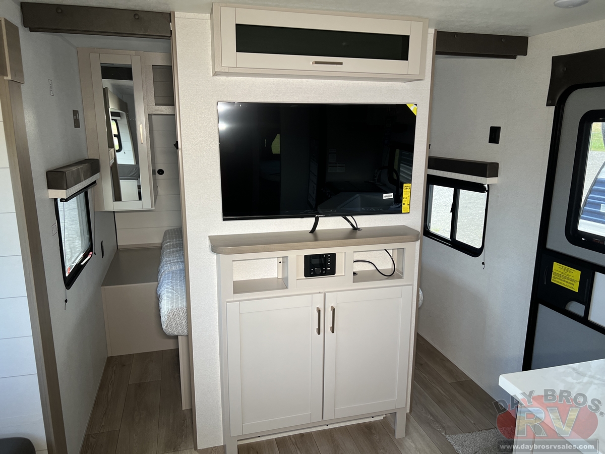 2027 Jayco Jay Flight SLX 261BHS Travel Trailer
