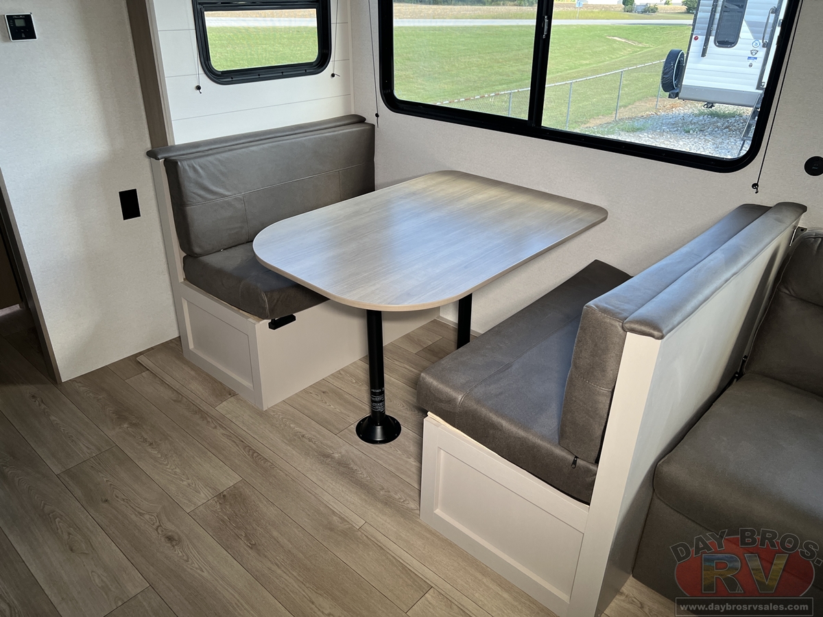 2027 Jayco Jay Flight SLX 261BHS Travel Trailer