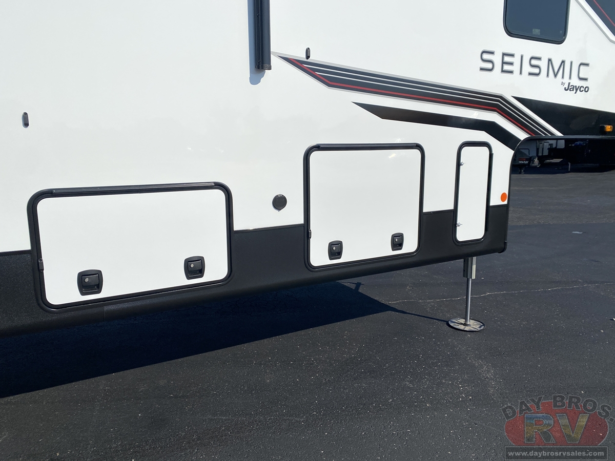 2027 Jayco Seismic Fifth Wheel Toy Hauler 413 Toy Hauler Fifth Wheel