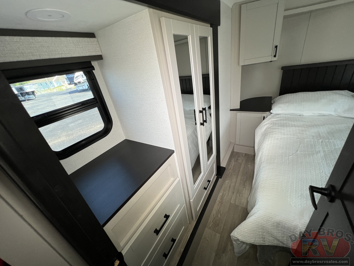 2027 Jayco Seismic Fifth Wheel Toy Hauler 413 Toy Hauler Fifth Wheel
