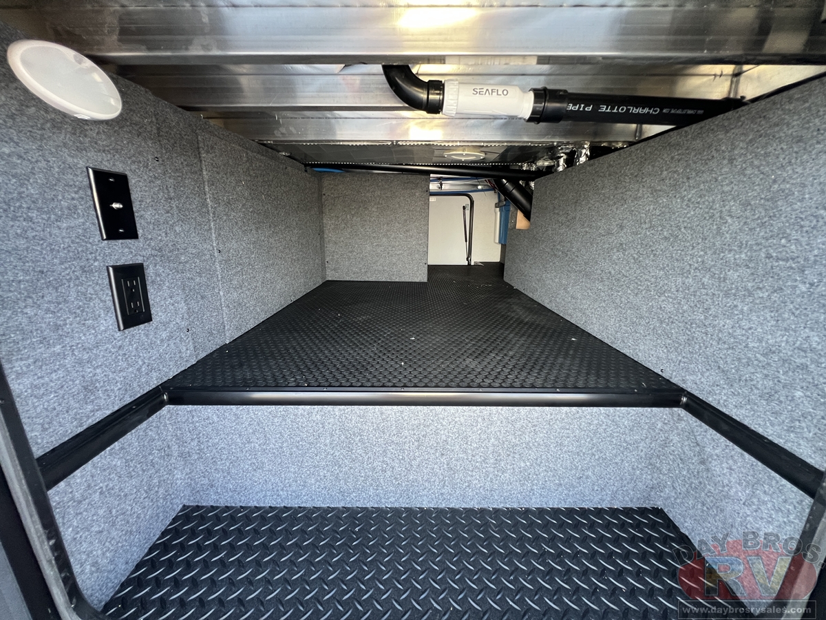 2027 Jayco Seismic Fifth Wheel Toy Hauler 413 Toy Hauler Fifth Wheel