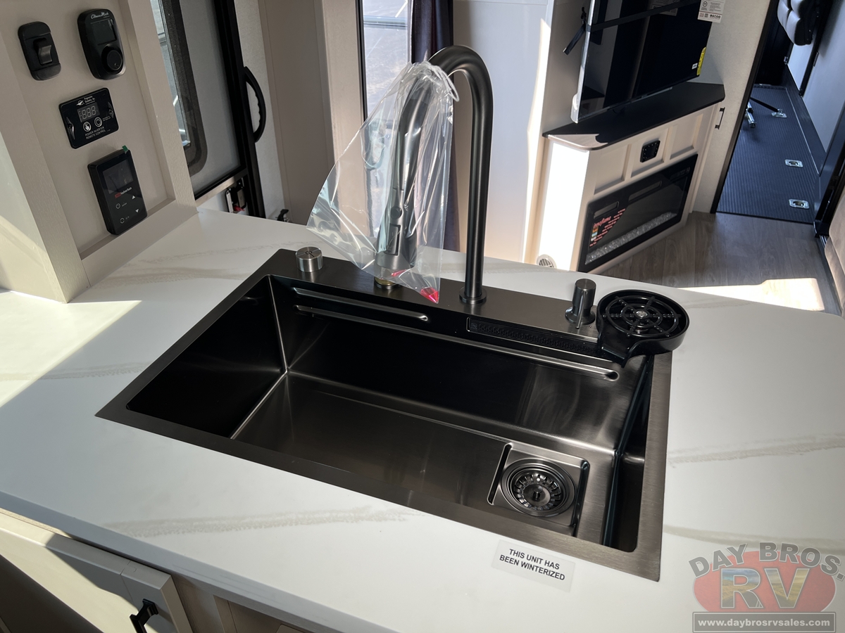2027 Jayco Seismic Fifth Wheel Toy Hauler 413 Toy Hauler Fifth Wheel