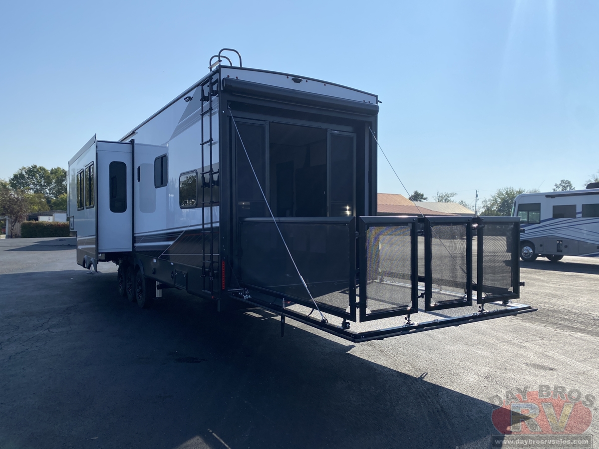 2027 Jayco Seismic Fifth Wheel Toy Hauler 413 Toy Hauler Fifth Wheel