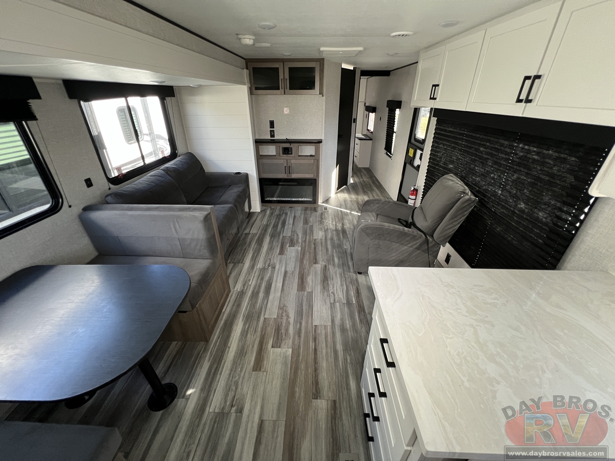 2025 Jayco Jay Flight SLX 290RKS Travel Trailer