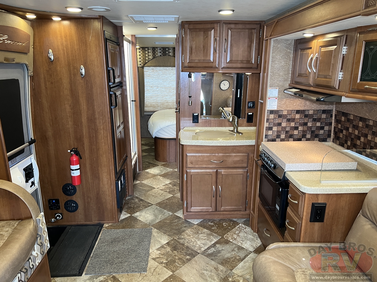 2015 Coachmen Concord 300TS Ford Motorhome