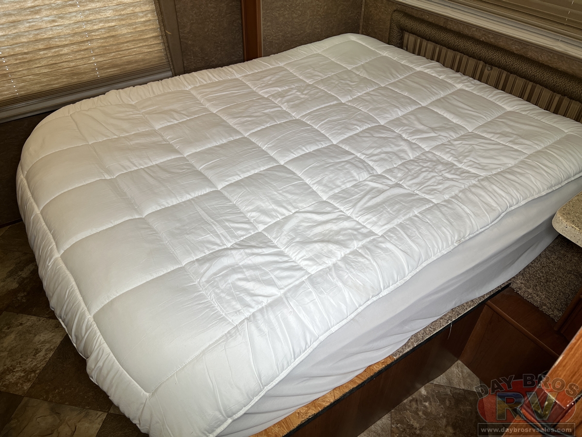 2015 Coachmen Concord 300TS Ford Motorhome