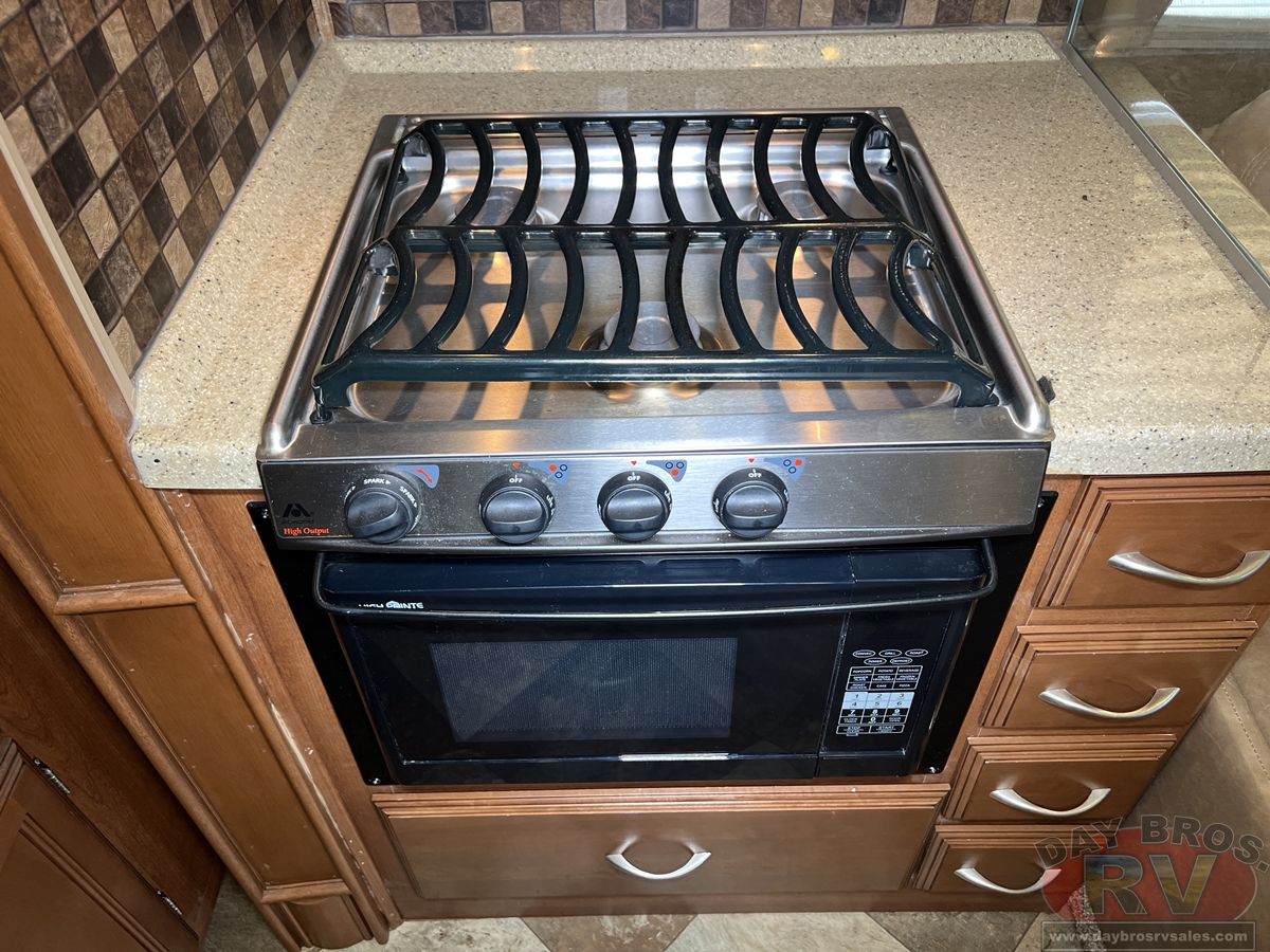 2015 Coachmen Concord 300TS Ford Motorhome