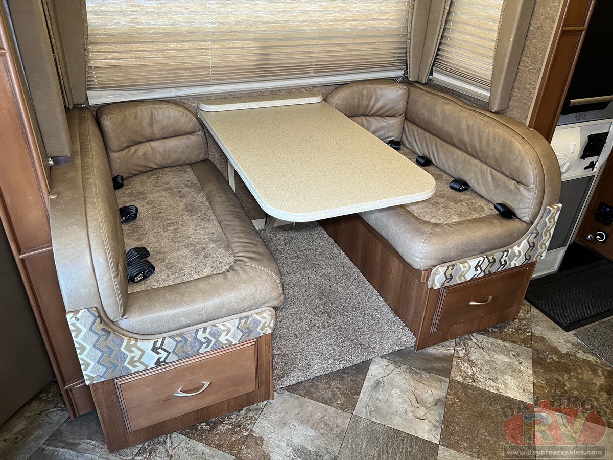 2015 Coachmen Concord 300TS Ford Motorhome