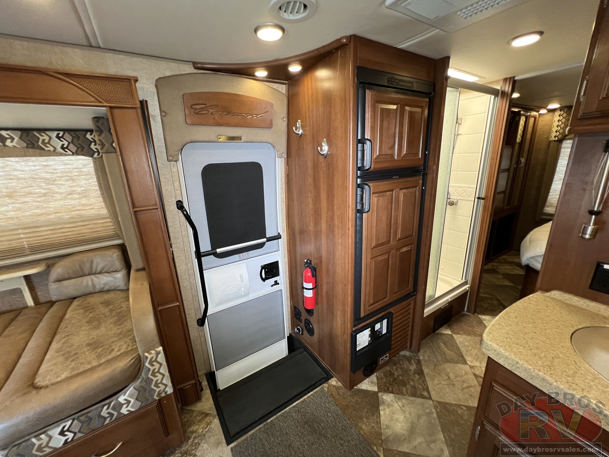 2015 Coachmen Concord 300TS Ford Motorhome