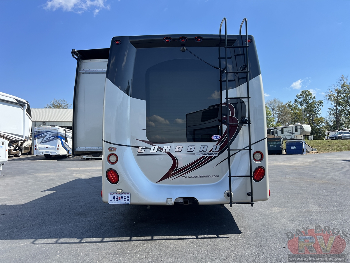 2015 Coachmen Concord 300TS Ford Motorhome