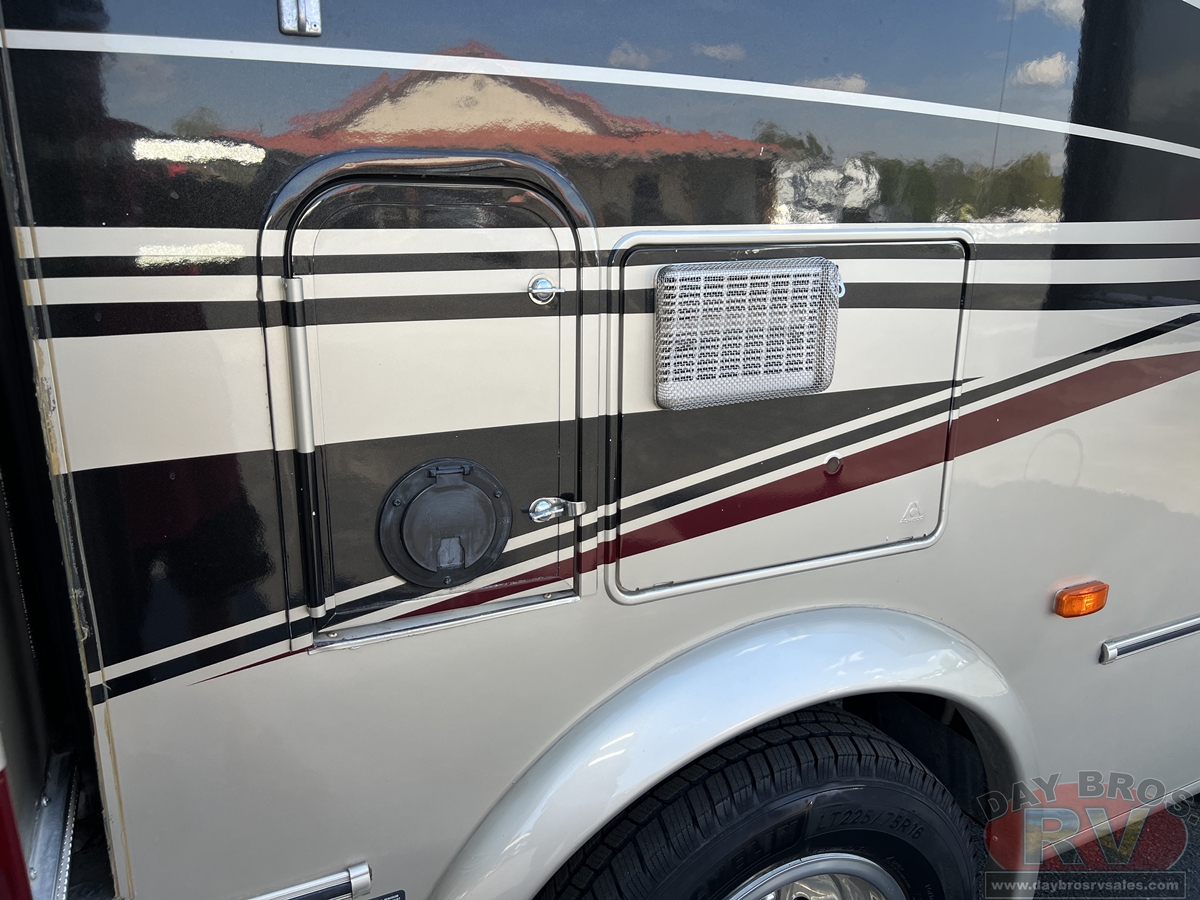 2015 Coachmen Concord 300TS Ford Motorhome
