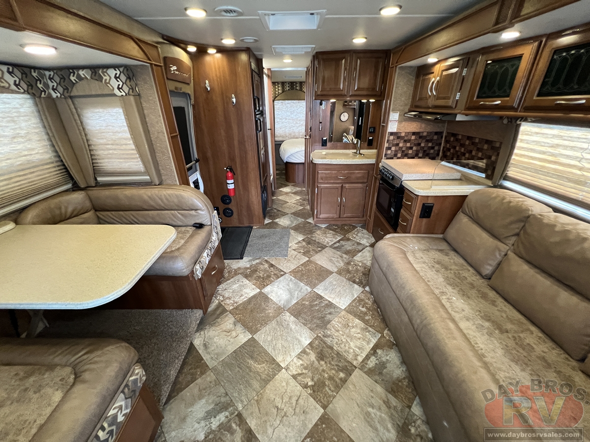 2015 Coachmen Concord 300TS Ford Motorhome