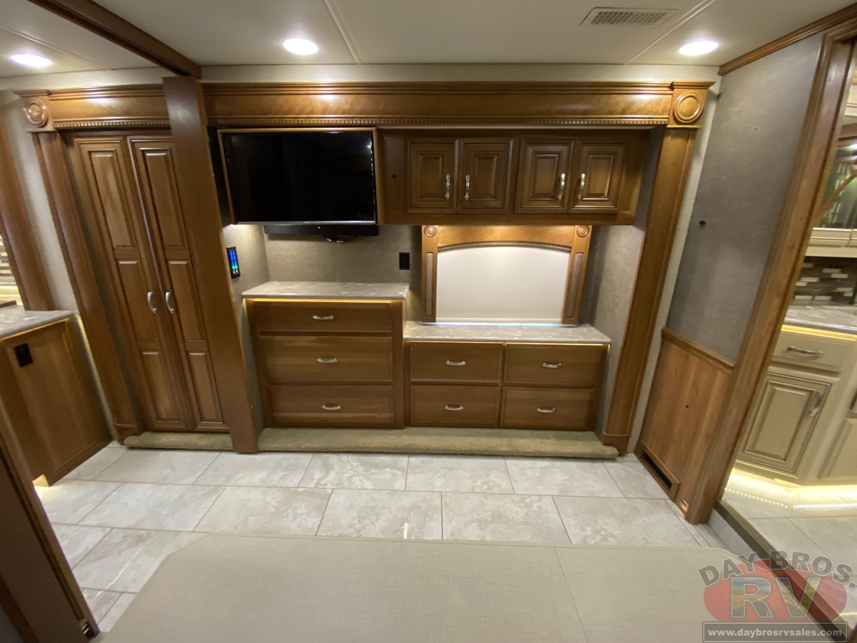 2018 Entegra Coach Anthem Motorhome