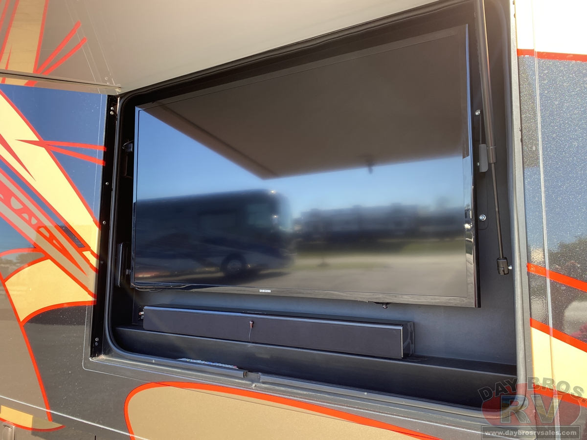2018 Entegra Coach Anthem Motorhome