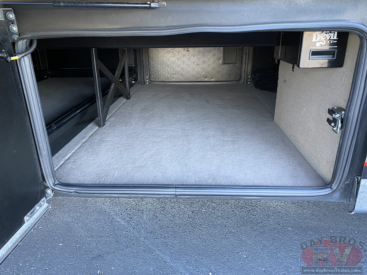 2018 Entegra Coach Anthem Motorhome