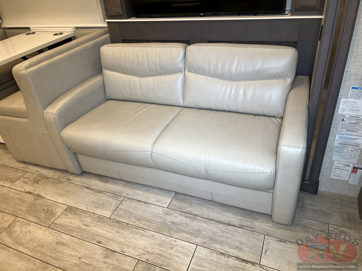 2022 Thor Motor Coach Aria Motorhome