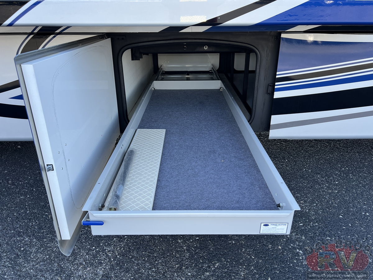 2022 Thor Motor Coach Aria Motorhome