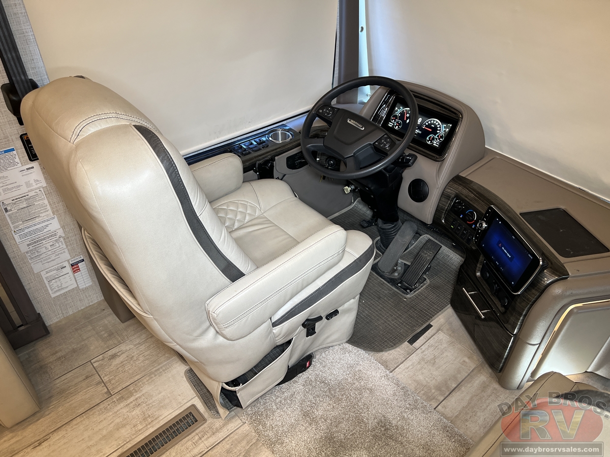 2022 Thor Motor Coach Aria Motorhome