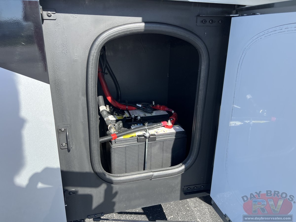 2022 Thor Motor Coach Aria Motorhome